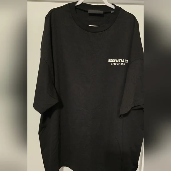 Fear of God Essentials Black Tee - Picture 2 of 7